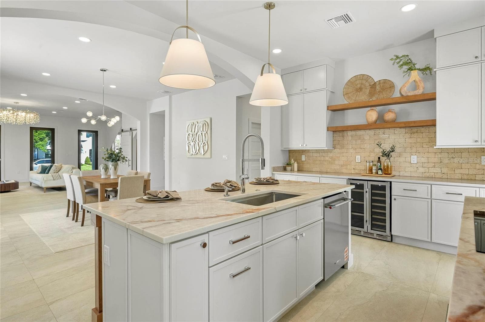 Single Family Residence at 2430 CHANTILLY AVE, WINTER PARK, photo 21 of 64