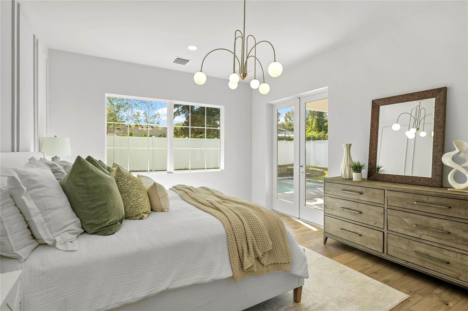Single Family Residence at 2430 CHANTILLY AVE, WINTER PARK, photo 32 of 64
