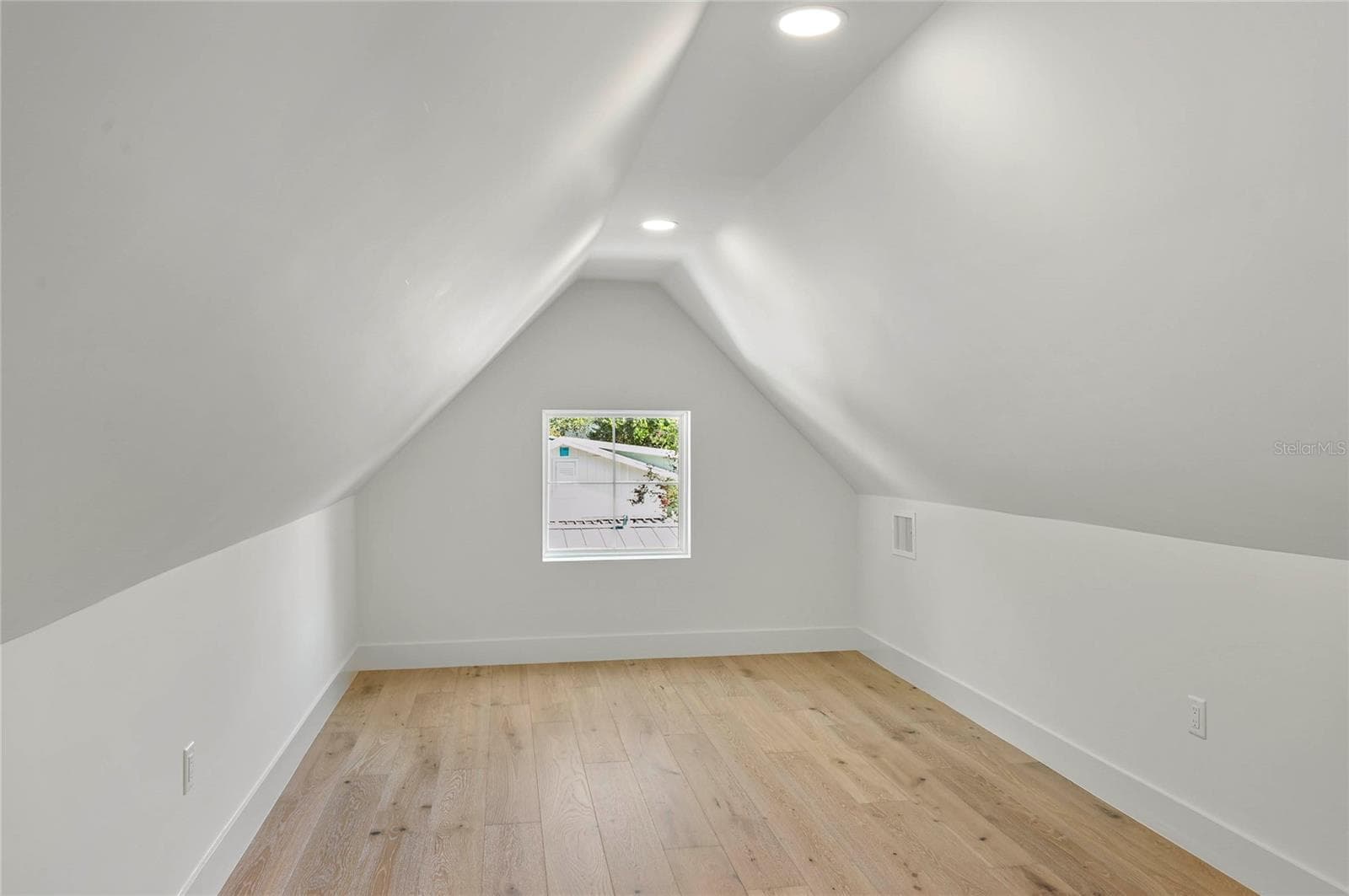 Single Family Residence at 2430 CHANTILLY AVE, WINTER PARK, photo 50 of 64