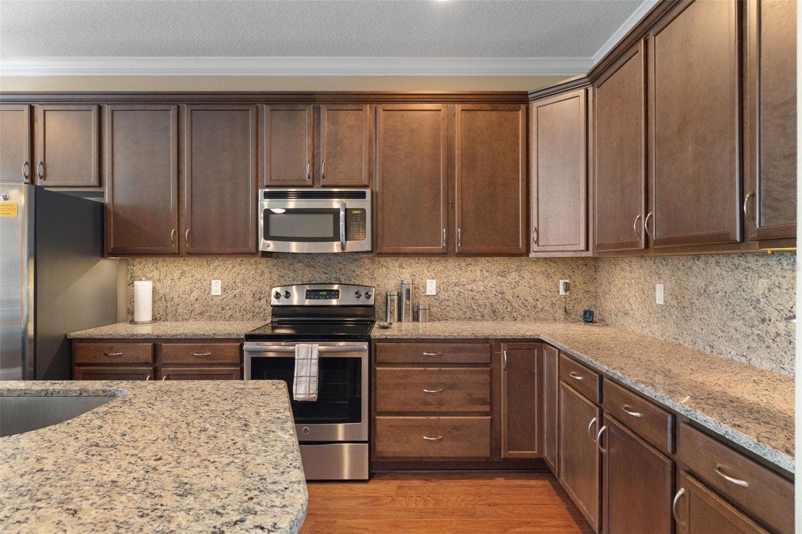 Single Family Residence at 14912 POTTERTON CIR, HUDSON, photo 13 of 58