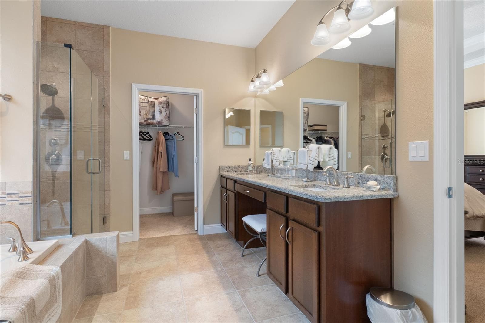 Single Family Residence at 14912 POTTERTON CIR, HUDSON, photo 28 of 58