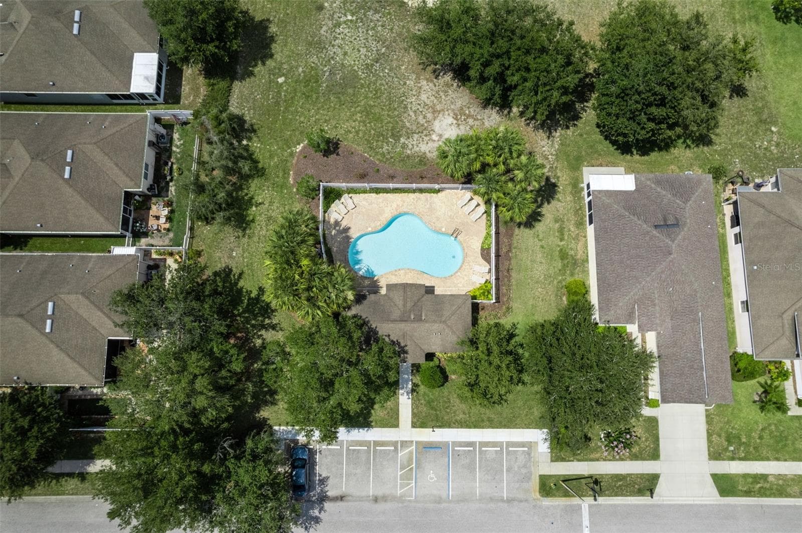 Single Family Residence at 14912 POTTERTON CIR, HUDSON, photo 51 of 58