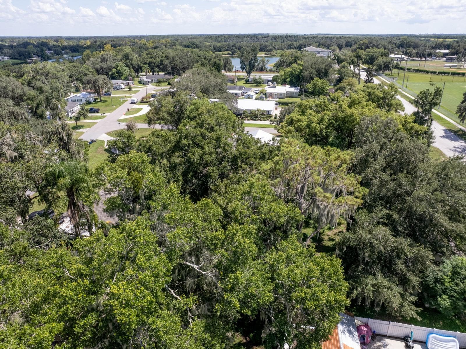 Aerial of the home. - 1855 E VALENCIA DR, BARTOW