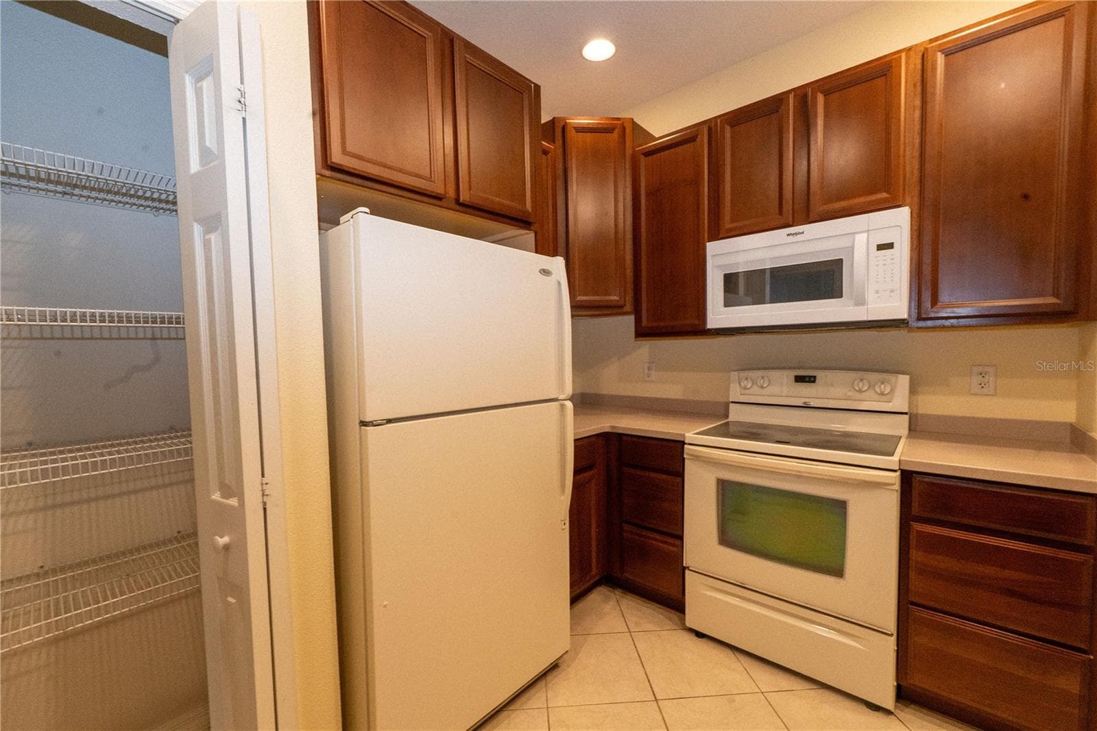 Condominium at 4316 VIA PIEDRA CIR #5-204, SARASOTA, photo 9 of 42