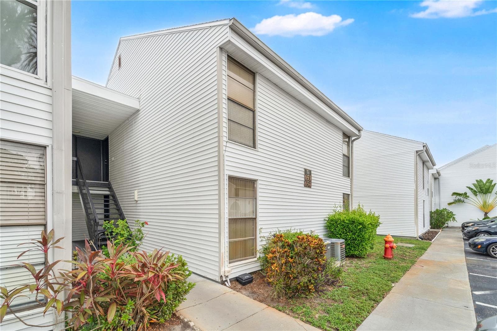 654 HAVEN PL #654