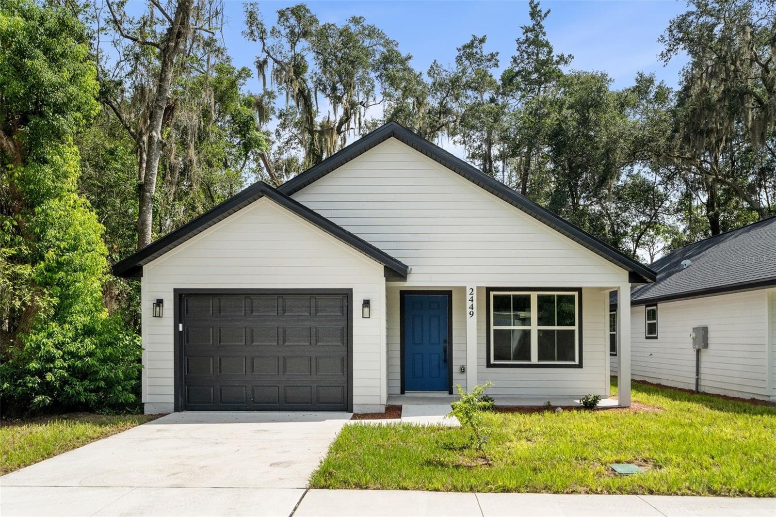 Single Family Residence at 2449 SE 10TH AVE, GAINESVILLE, photo 2 of 18