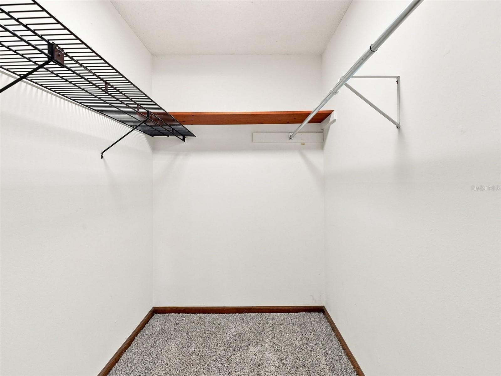 Primary Closet - 1139 DESMOND AVE, SPRING HILL