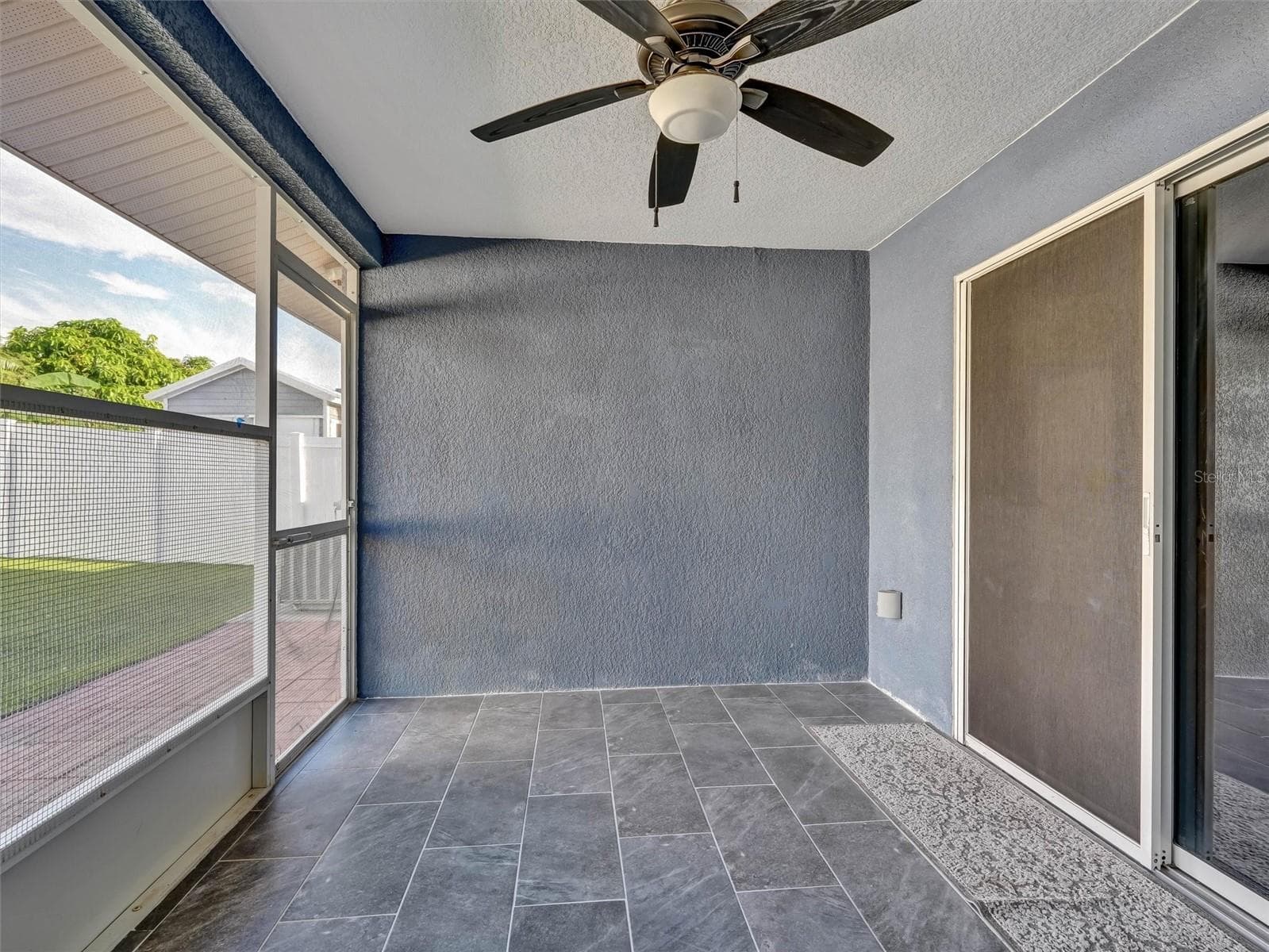 Single Family Residence at 1213 HUMBLE HAVEN ST, RUSKIN, photo 27 of 43