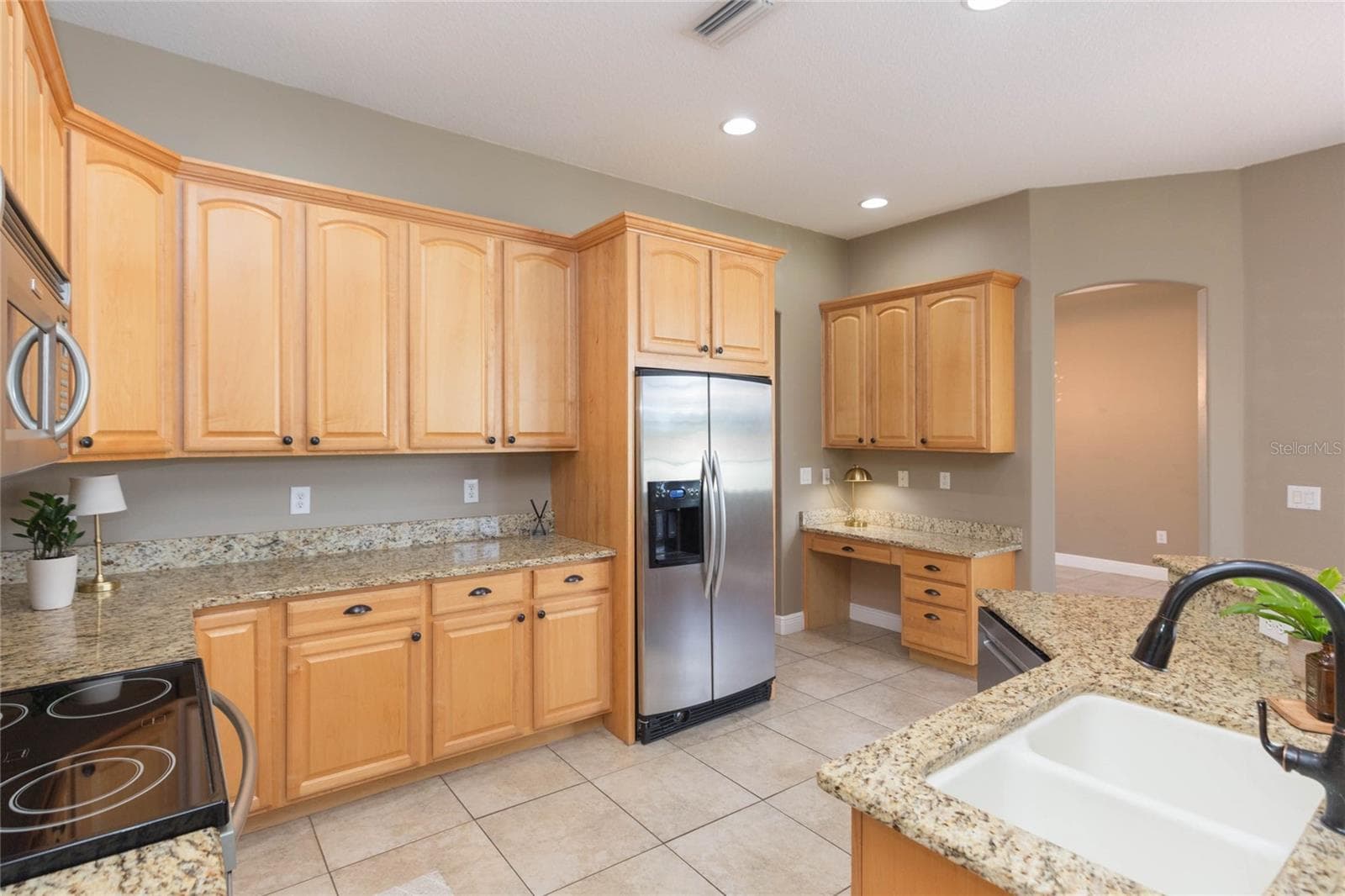 Single Family Residence at 11544 PINE HOLLOW WAY, DADE CITY, photo 5 of 61