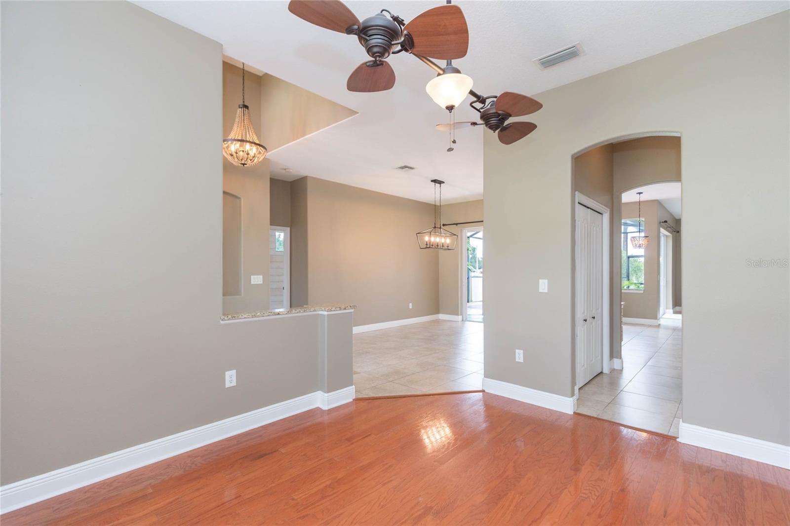 Single Family Residence at 11544 PINE HOLLOW WAY, DADE CITY, photo 11 of 61