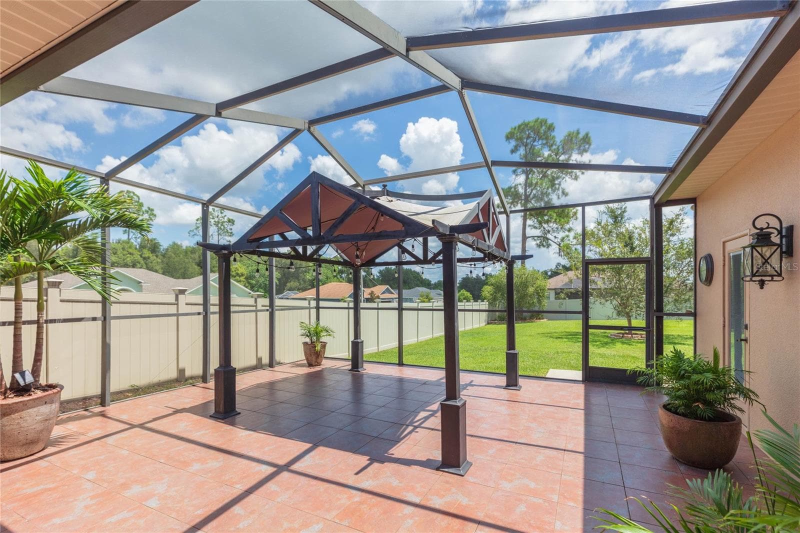 Single Family Residence at 11544 PINE HOLLOW WAY, DADE CITY, photo 40 of 61
