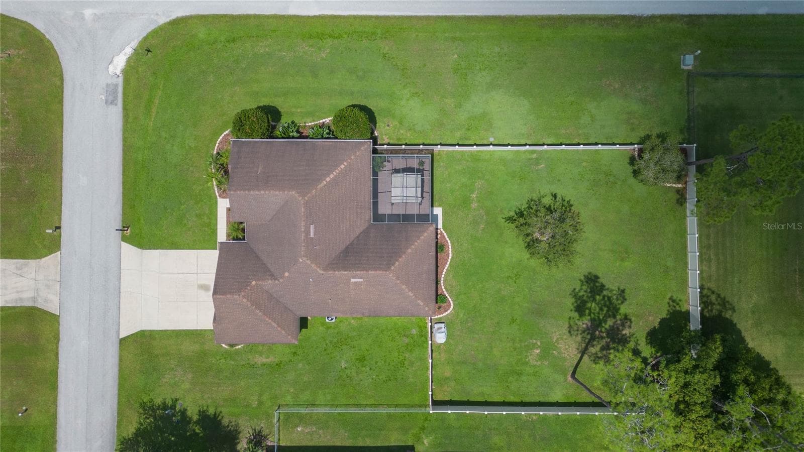 Single Family Residence at 11544 PINE HOLLOW WAY, DADE CITY, photo 52 of 61