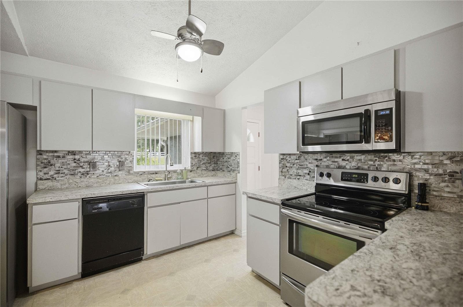 Single Family Residence at 6500 CHERRY RD, OCALA, photo 25 of 74
