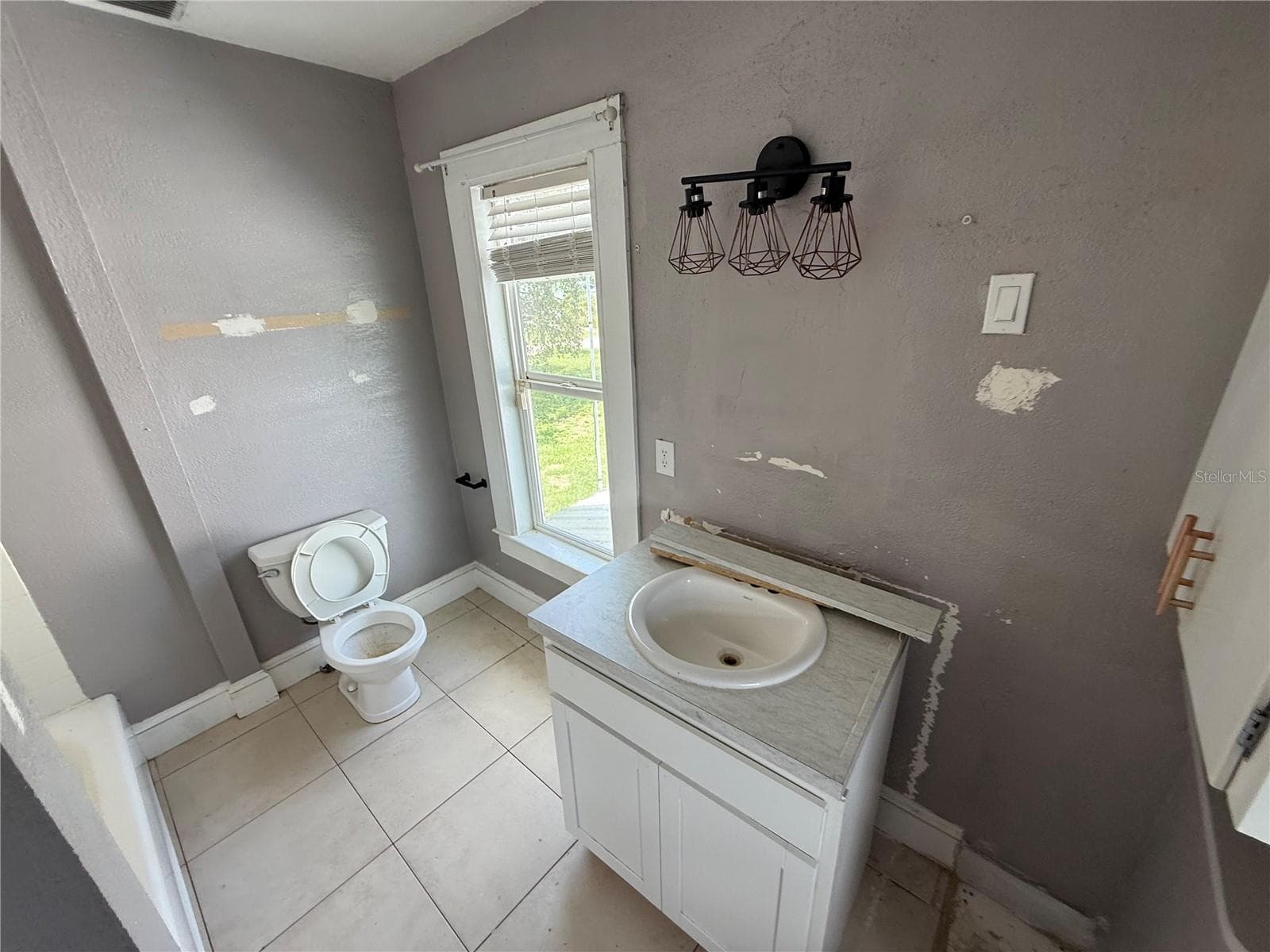 Single Family Residence at 1115 KELLER RD, FORT MEADE, photo 16 of 27
