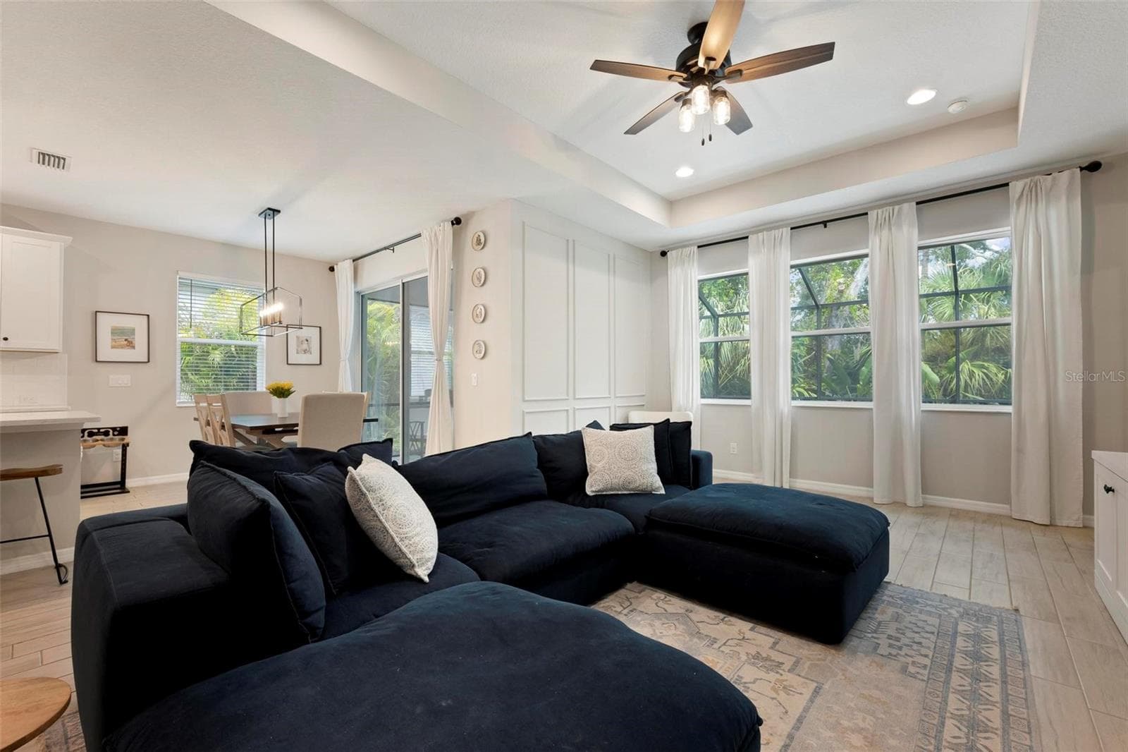 Family Room - 3598 SECRET STROLL DR, SARASOTA