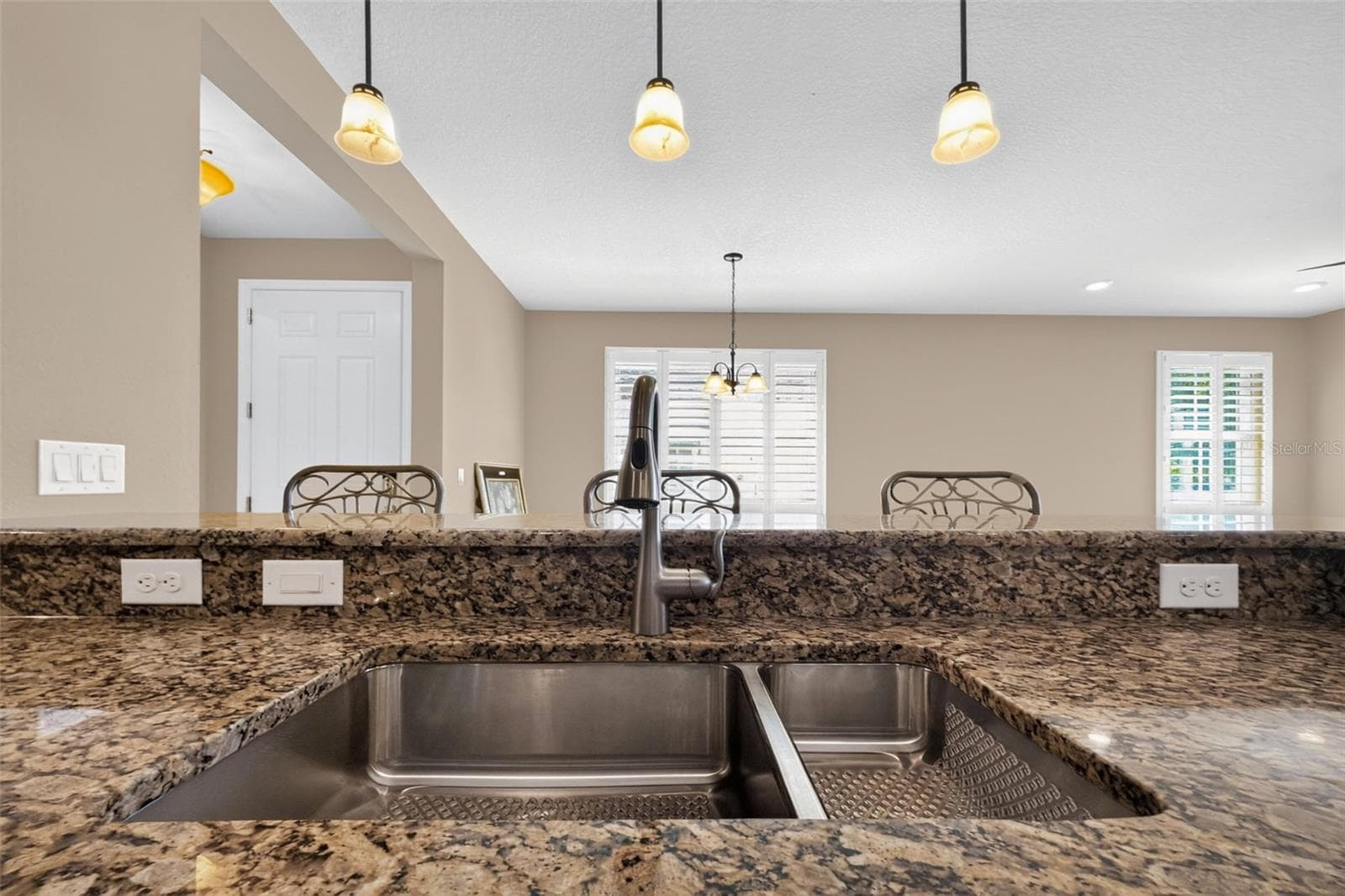 kitchen counters - 8849 TUSCANY ISLES DR, PUNTA GORDA