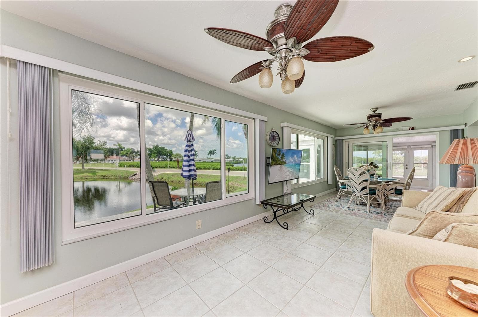 Single Family Residence at 4006 JOYCE DR, BRADENTON, photo 20 of 39