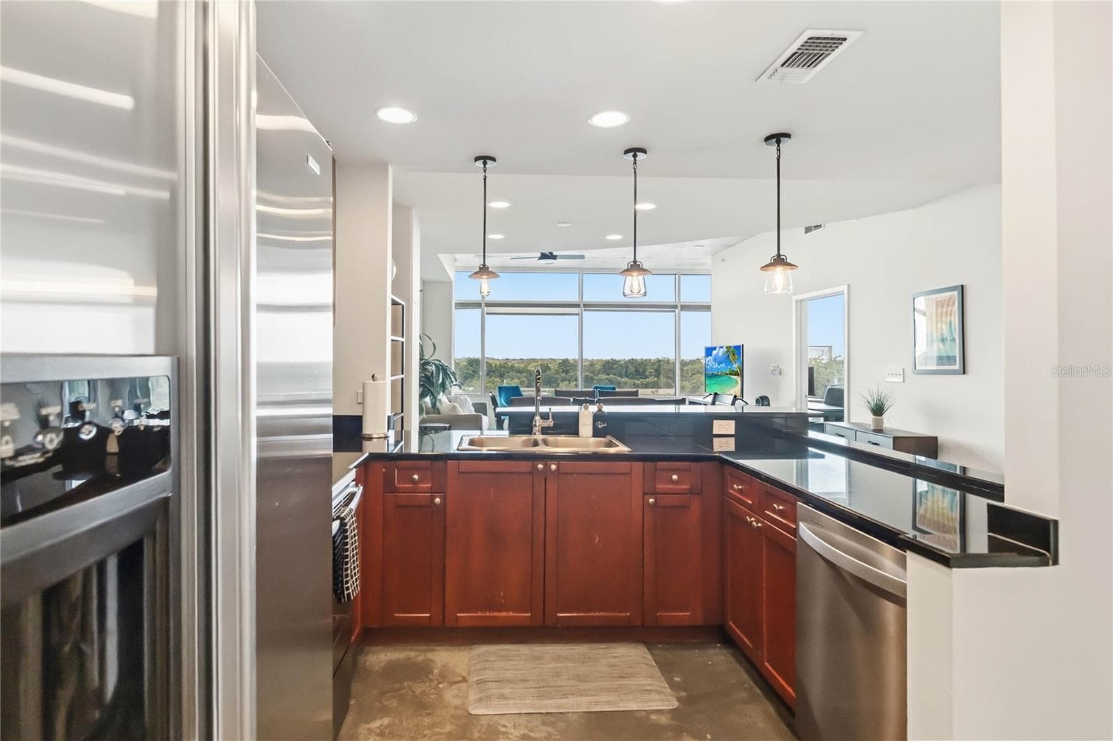Condominium at 525 E JACKSON ST #706, ORLANDO, photo 4 of 29