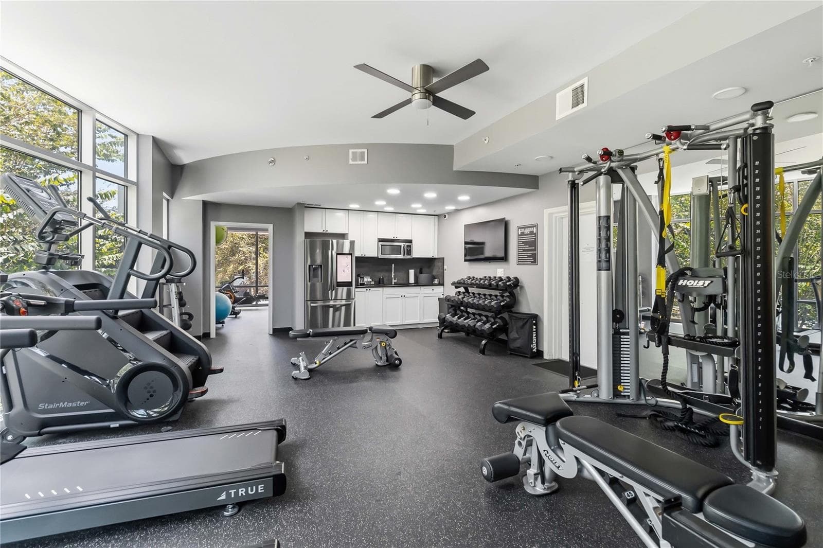 Condominium at 525 E JACKSON ST #706, ORLANDO, photo 21 of 29