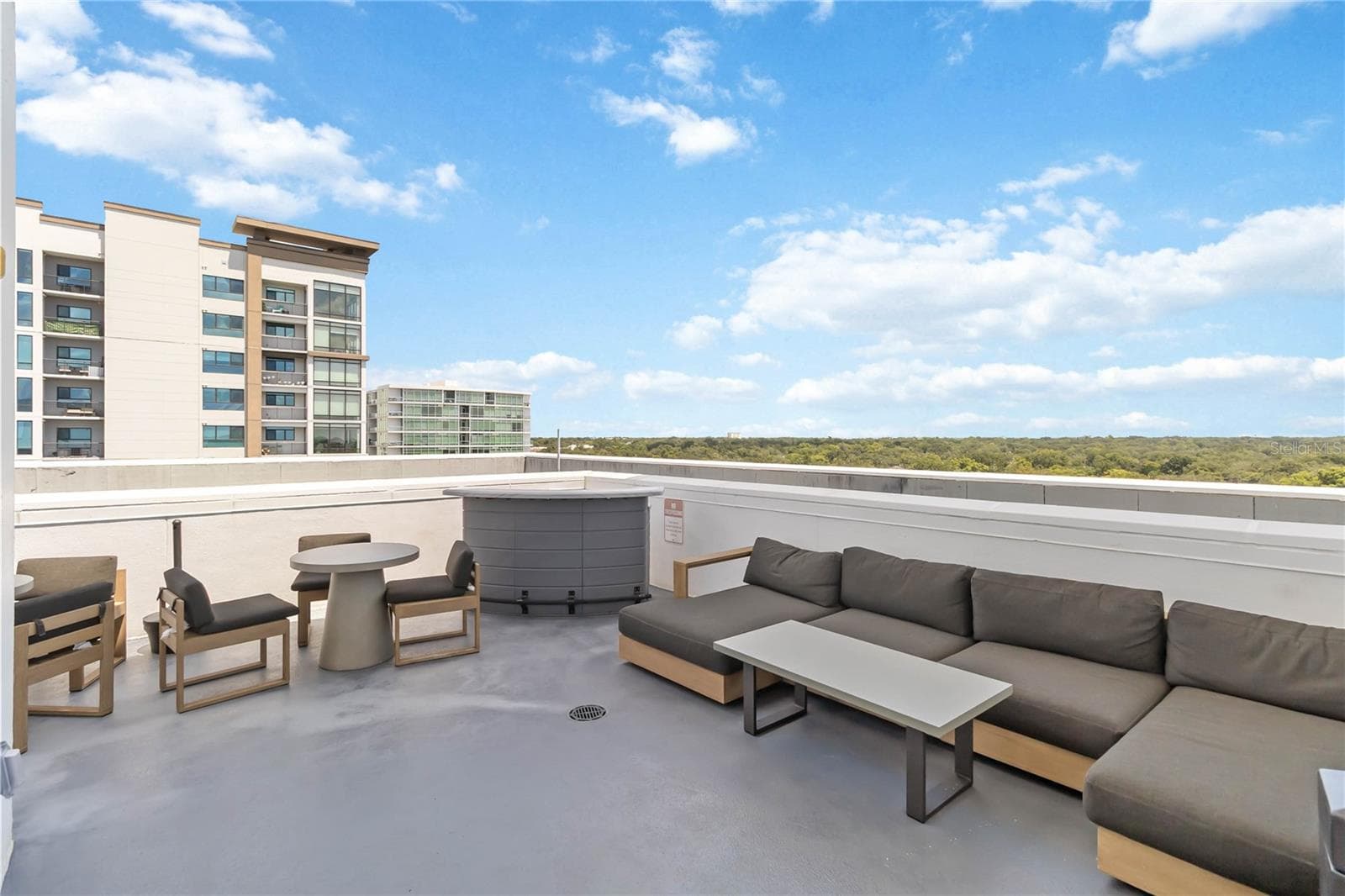 Condominium at 525 E JACKSON ST #706, ORLANDO, photo 25 of 29