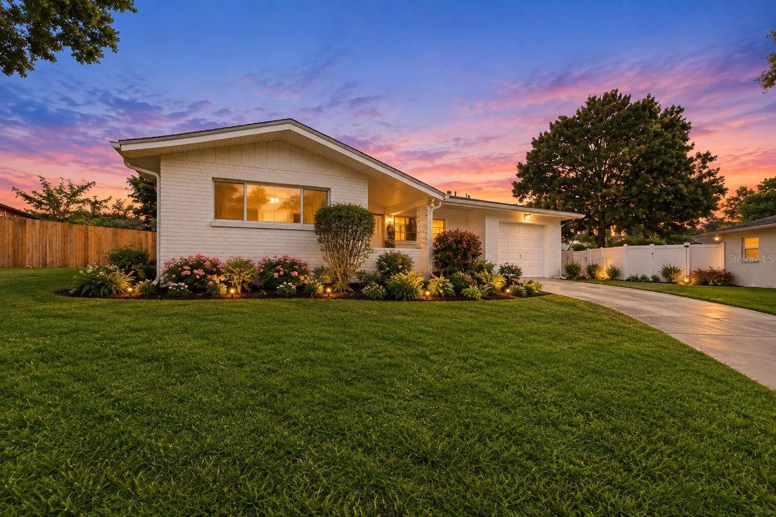 Single Family Residence at 1773 LONDON LN, CLEARWATER, photo 6 of 78