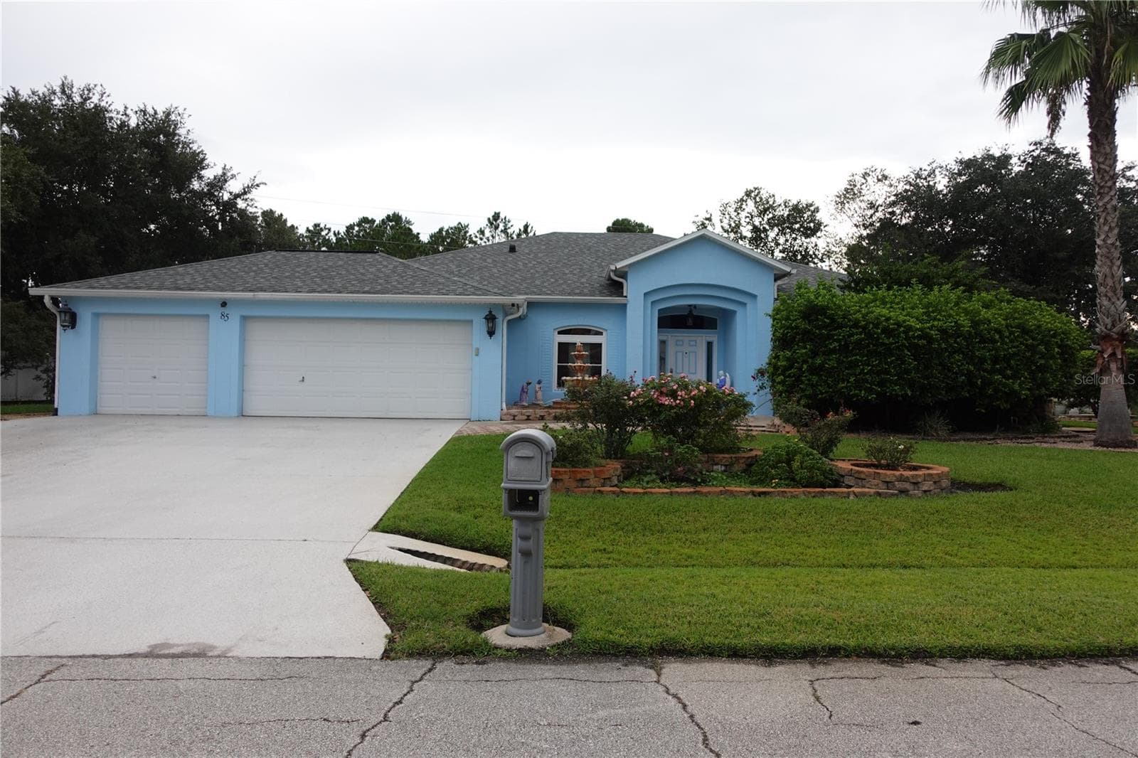 Single Family Residence at 85 LANCELOT DR, PALM COAST, photo 3 of 106