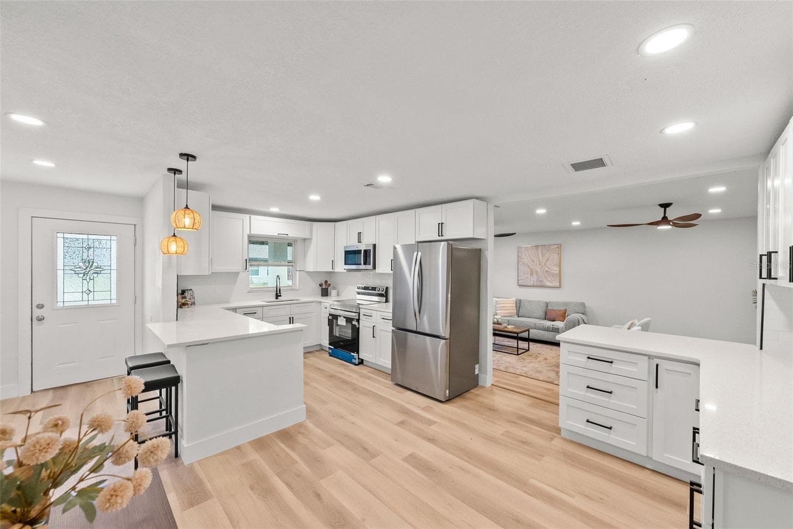 Single Family Residence at 2312 22ND AVE SW, LARGO, photo 6 of 51