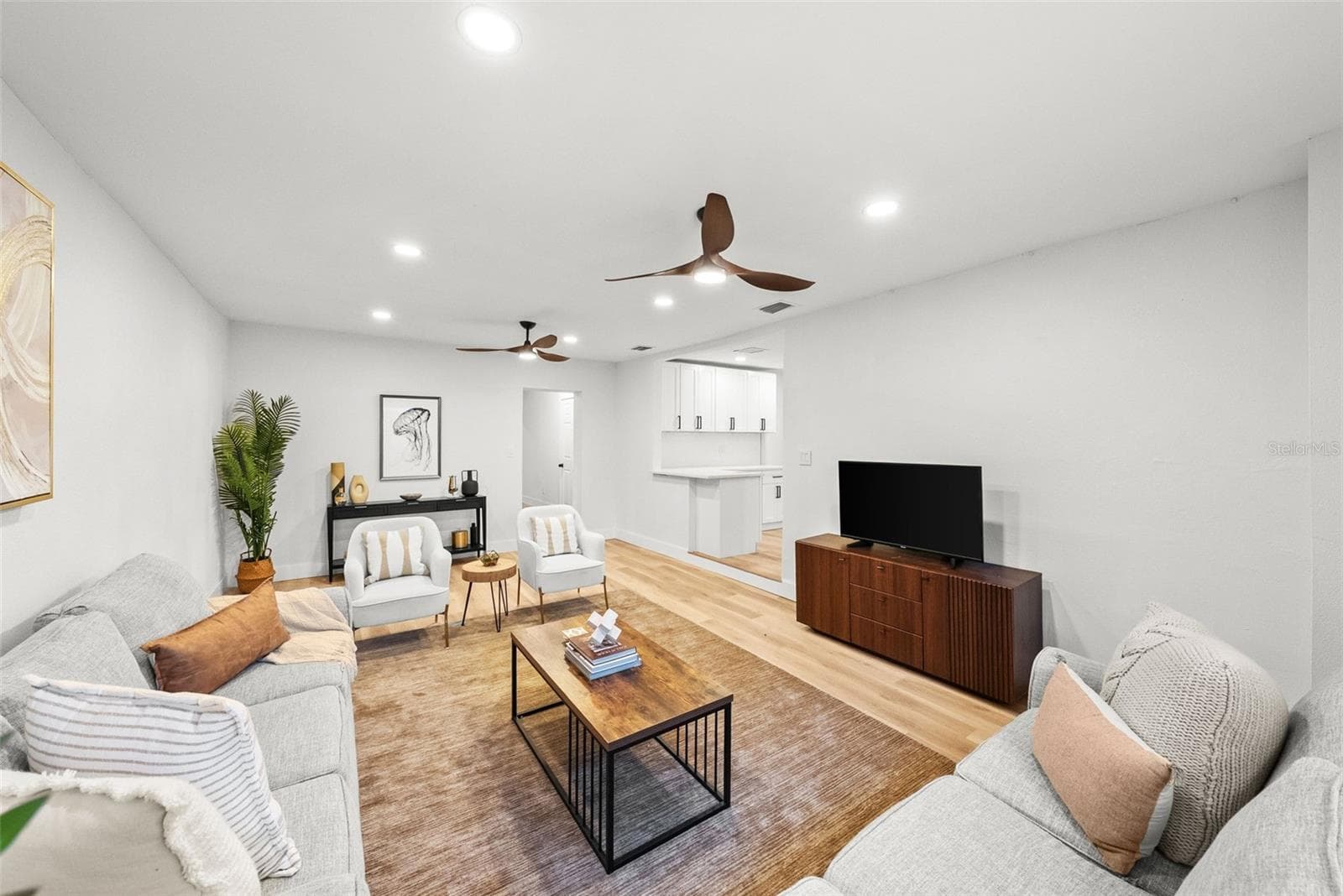 Single Family Residence at 2312 22ND AVE SW, LARGO, photo 16 of 51