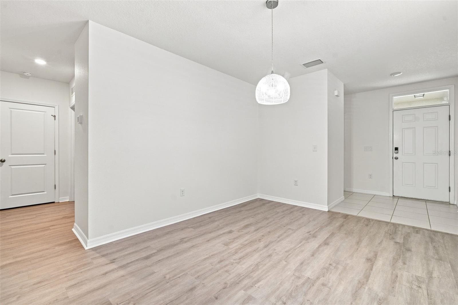 Single Family Residence at 10920 CARLTON FIELDS DR, RIVERVIEW, photo 3 of 41