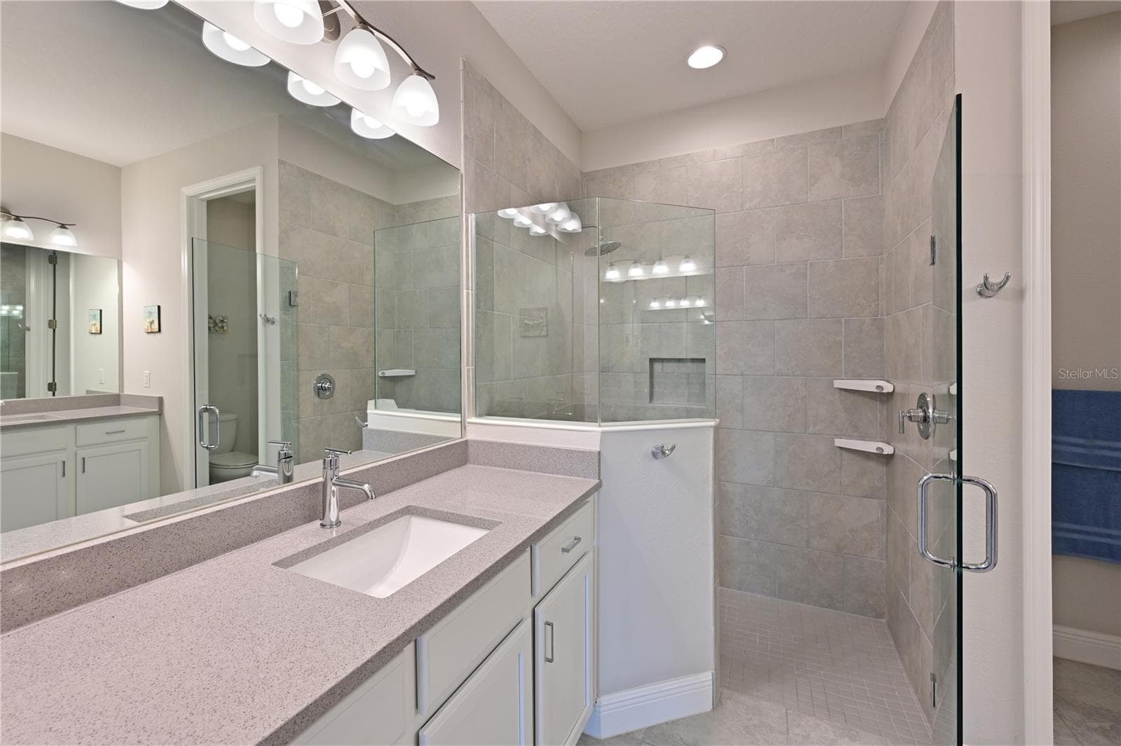 Primary Bathroom - 10715 KLEE AVE, BRADENTON