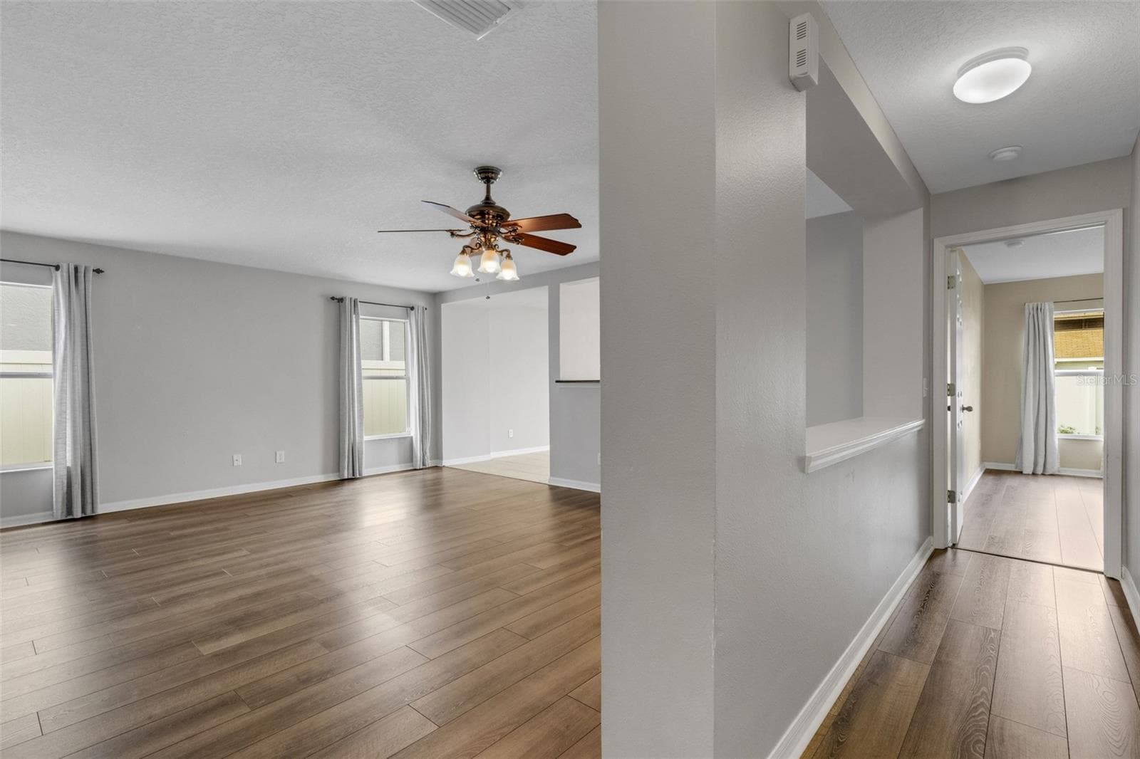 Single Family Residence at 11136 GOLDEN SILENCE DR, RIVERVIEW, photo 23 of 46
