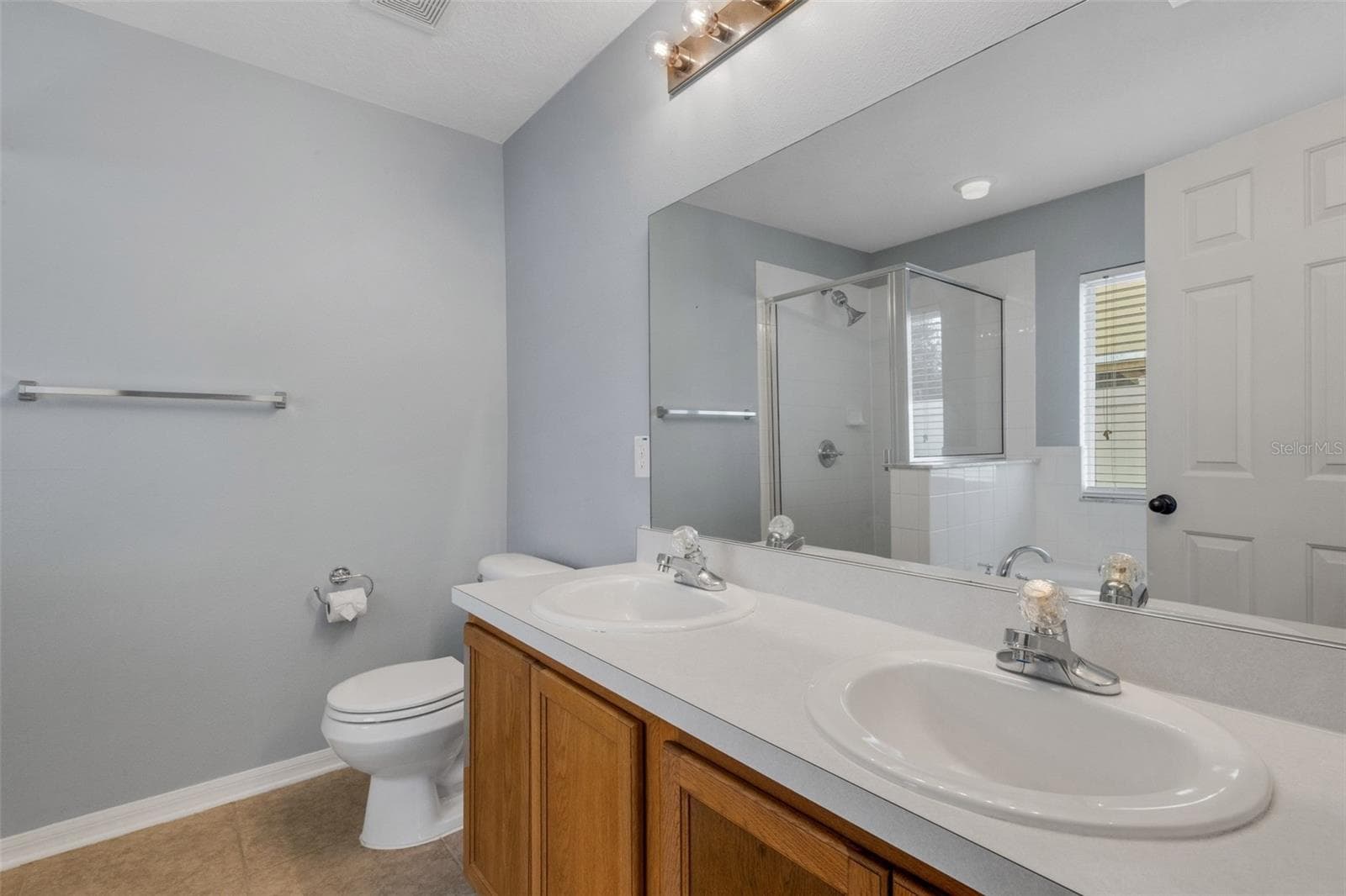 Single Family Residence at 11136 GOLDEN SILENCE DR, RIVERVIEW, photo 30 of 46