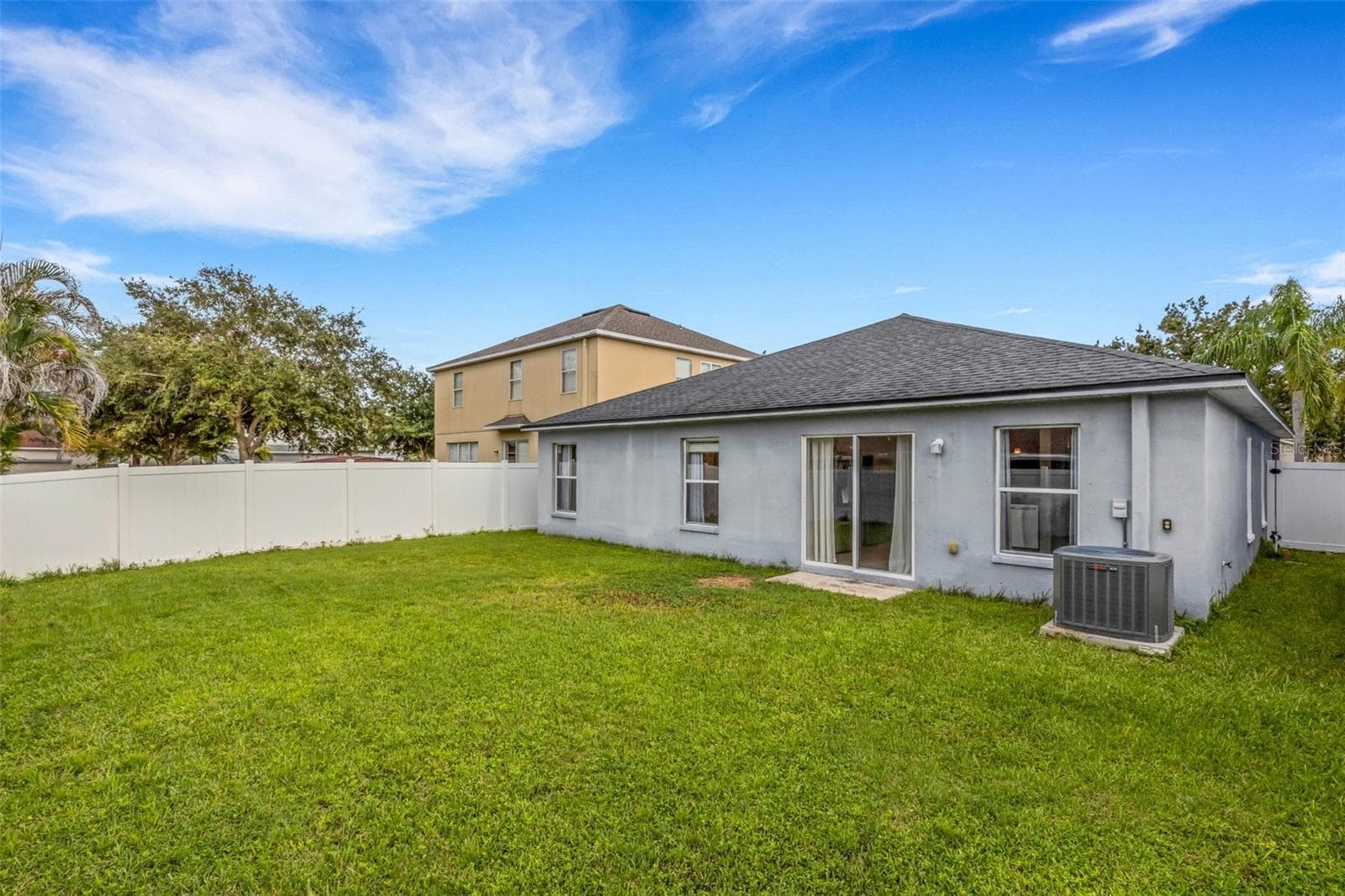 Single Family Residence at 11136 GOLDEN SILENCE DR, RIVERVIEW, photo 43 of 46