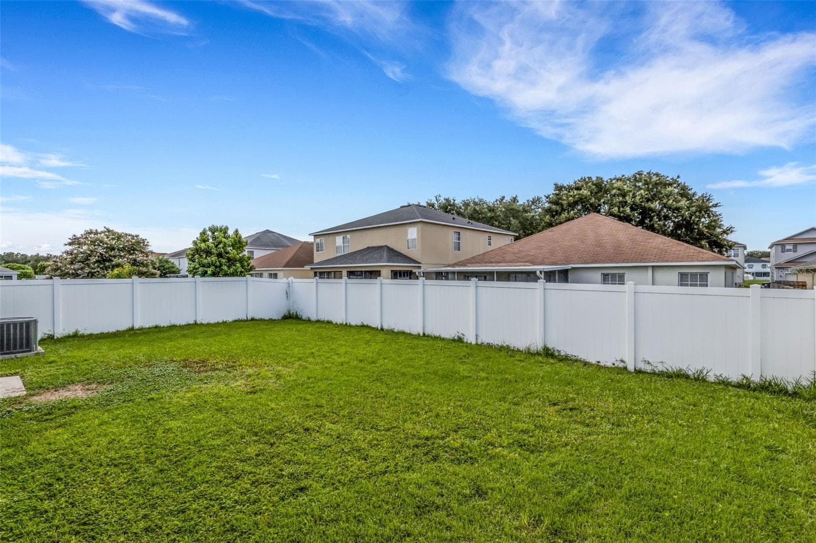 Single Family Residence at 11136 GOLDEN SILENCE DR, RIVERVIEW, photo 45 of 46