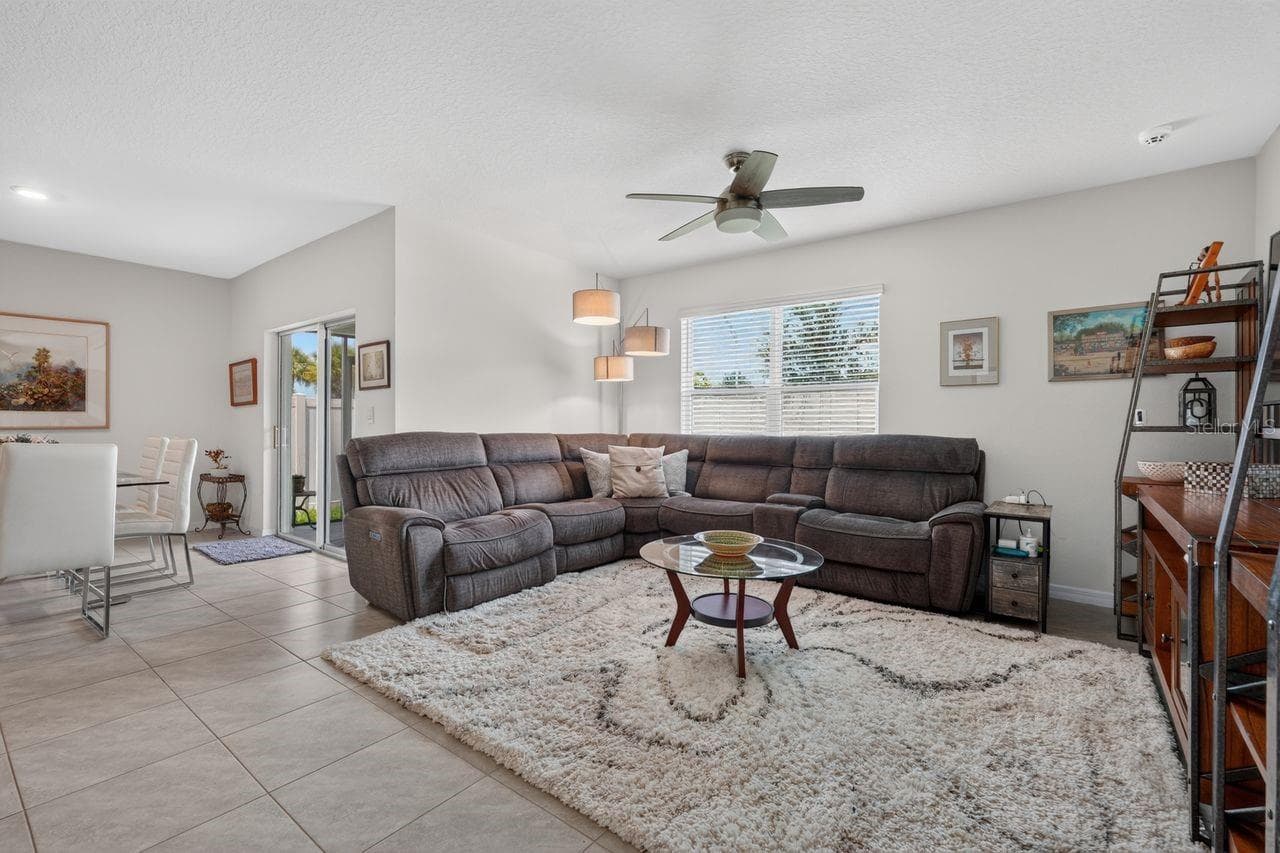 Single Family Residence at 17709 CANOPY PL, BRADENTON, photo 4 of 45