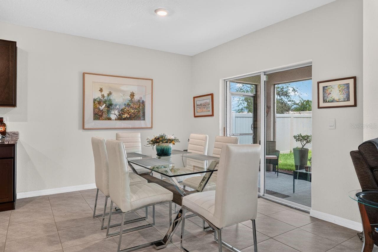Single Family Residence at 17709 CANOPY PL, BRADENTON, photo 9 of 45