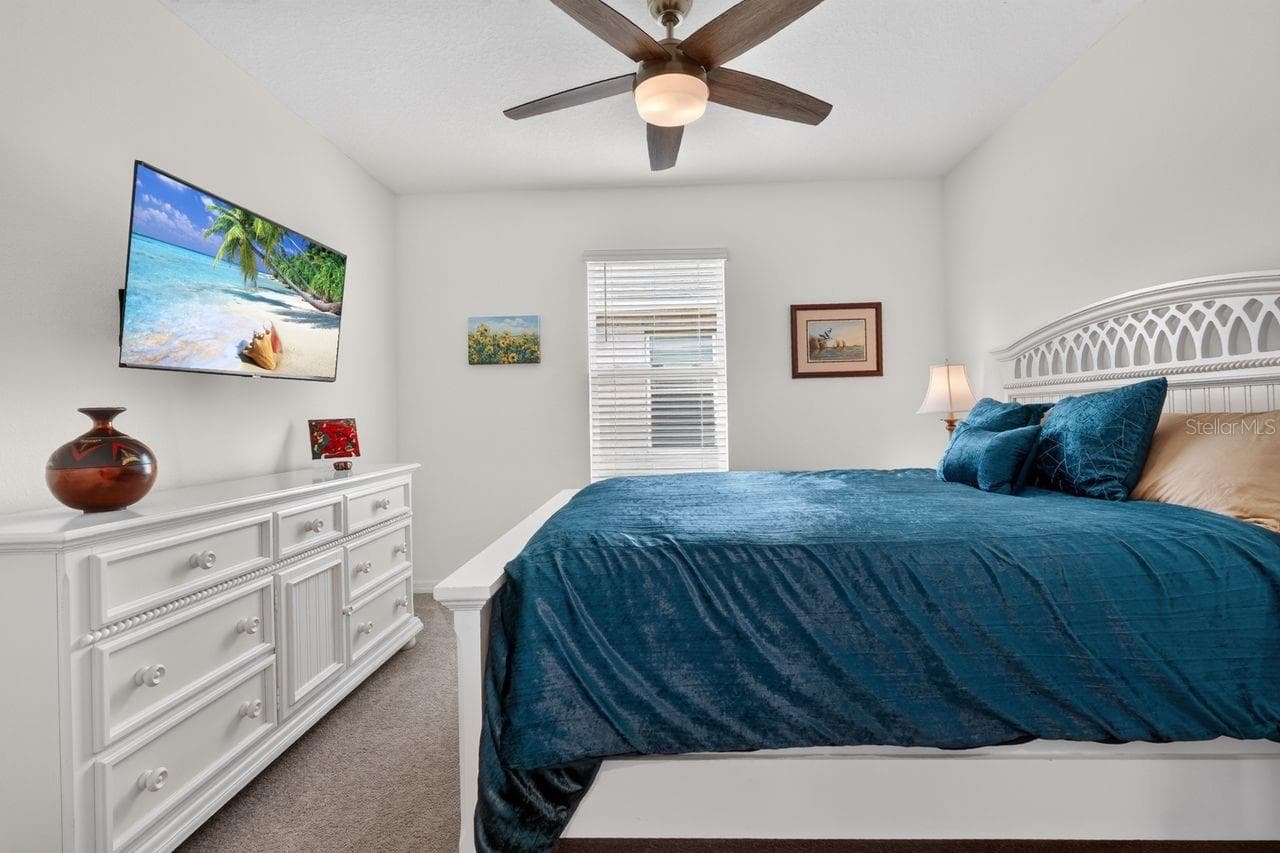 Single Family Residence at 17709 CANOPY PL, BRADENTON, photo 17 of 45