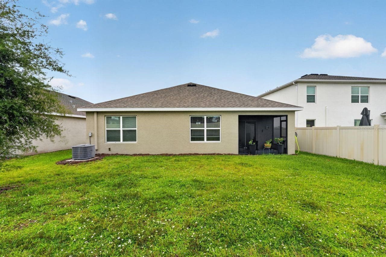 Single Family Residence at 17709 CANOPY PL, BRADENTON, photo 27 of 45