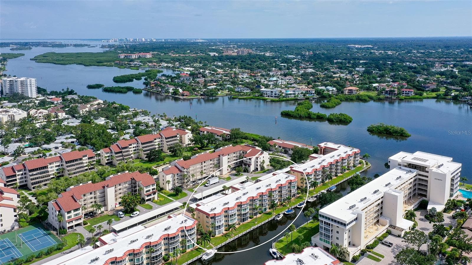 1300 N PORTOFINO DR #103