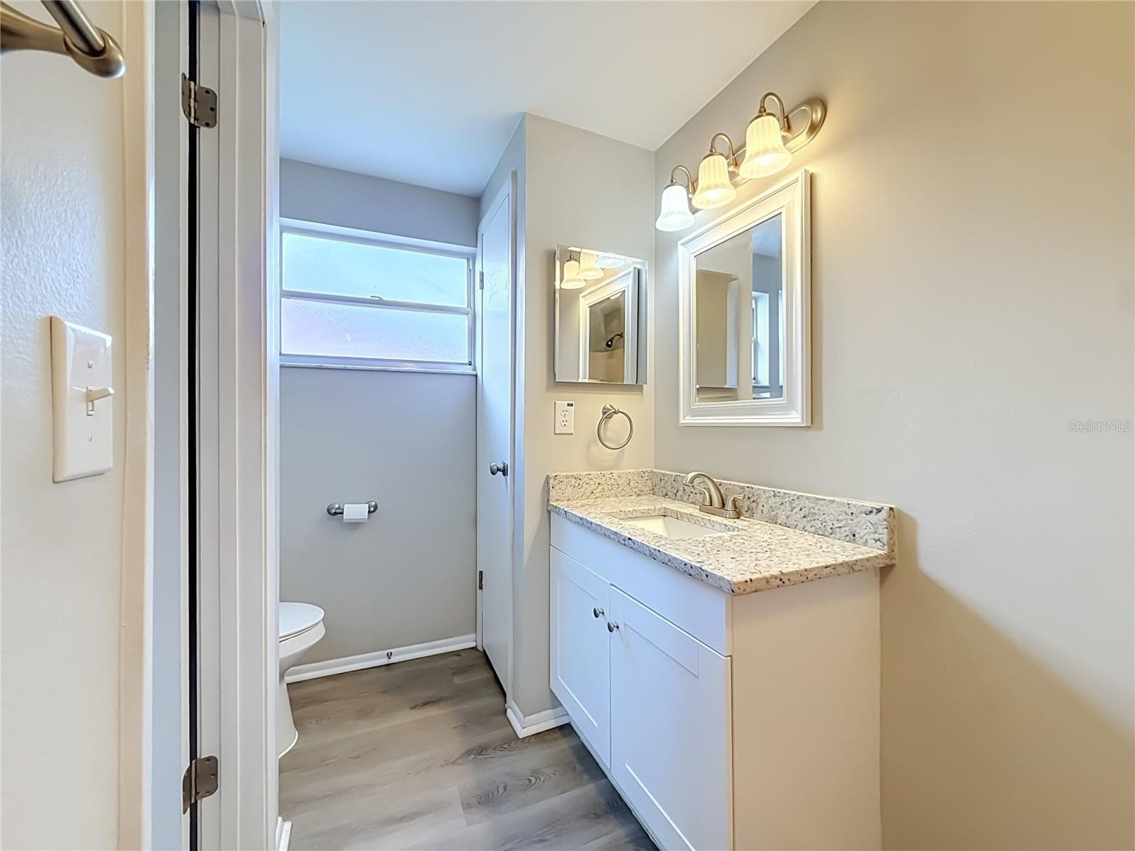 primary bathroom - 7606 WOODLAND OAKS CT, TAMPA