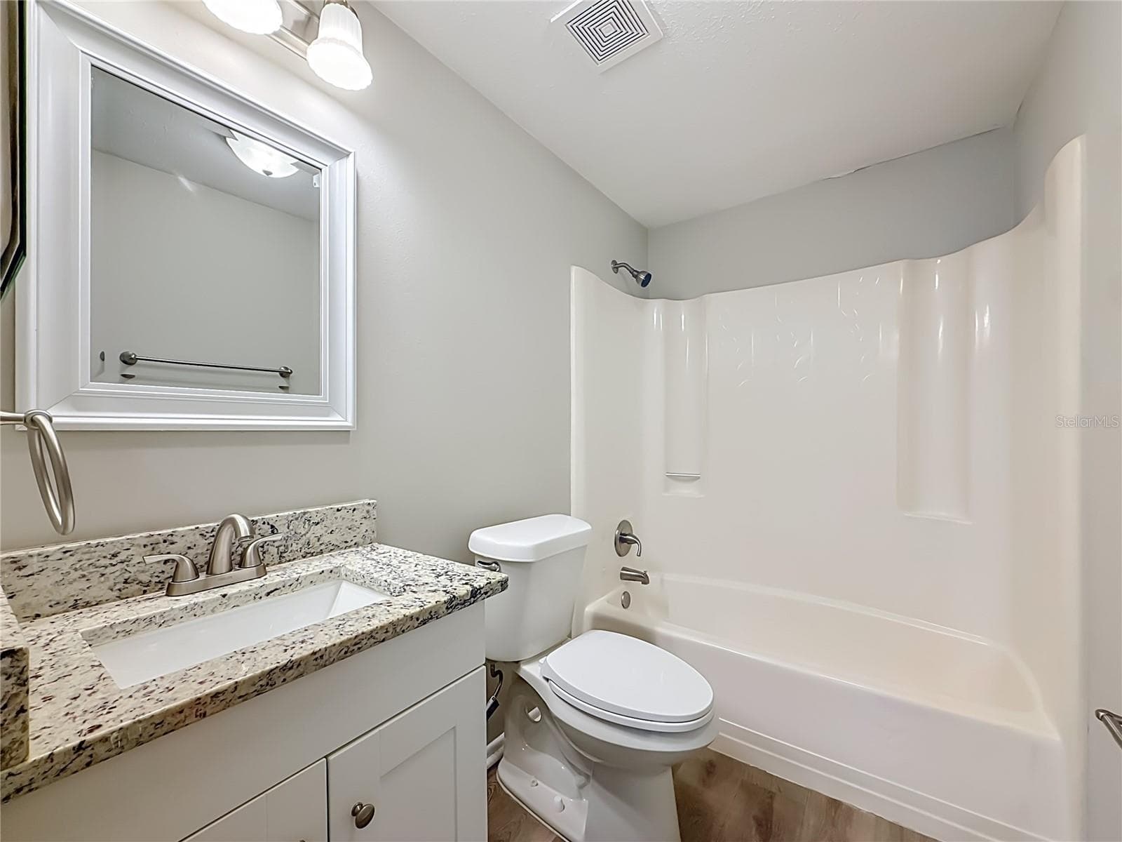2nd bathroom - 7606 WOODLAND OAKS CT, TAMPA