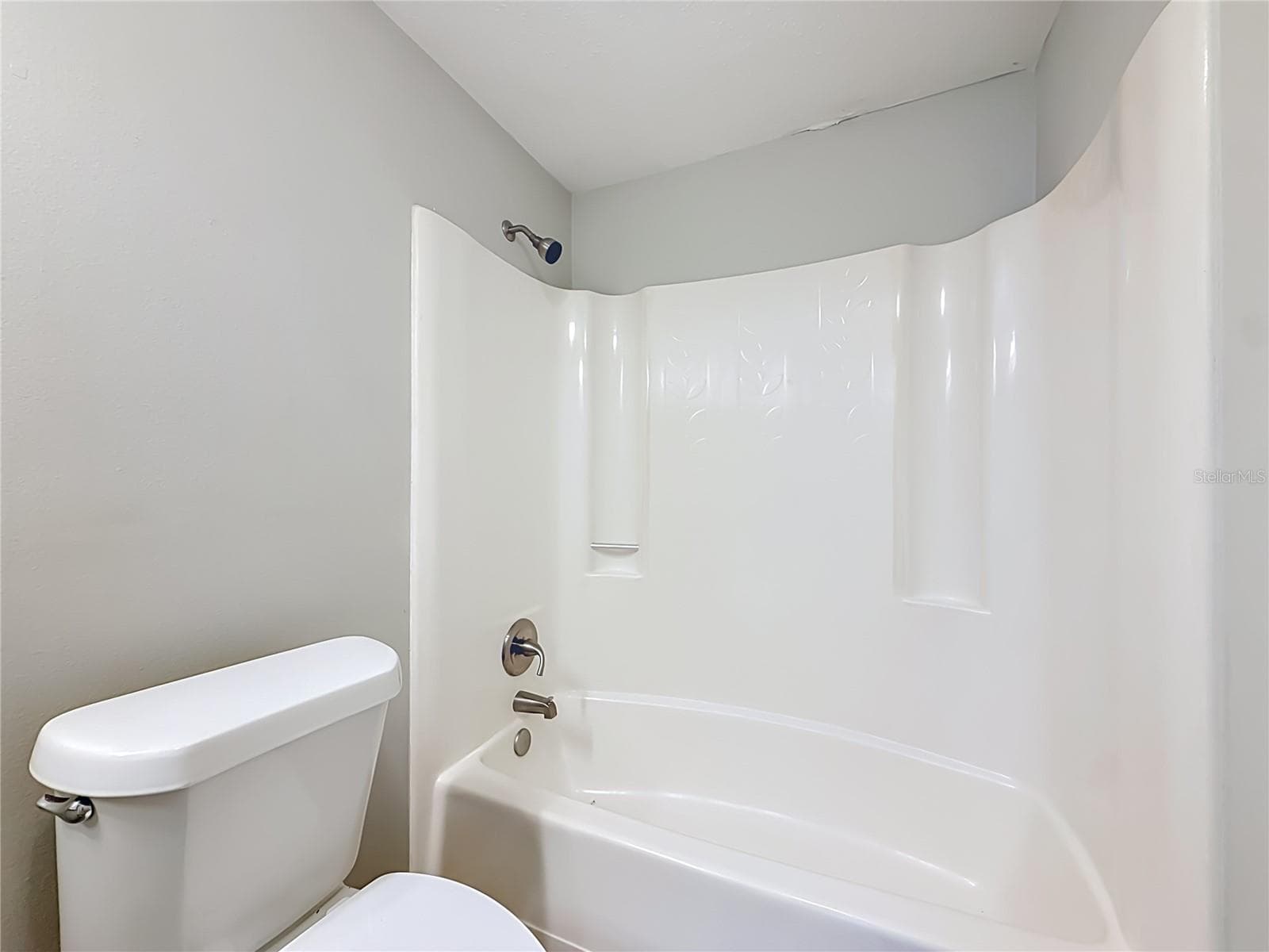 2nd bathroom - 7606 WOODLAND OAKS CT, TAMPA