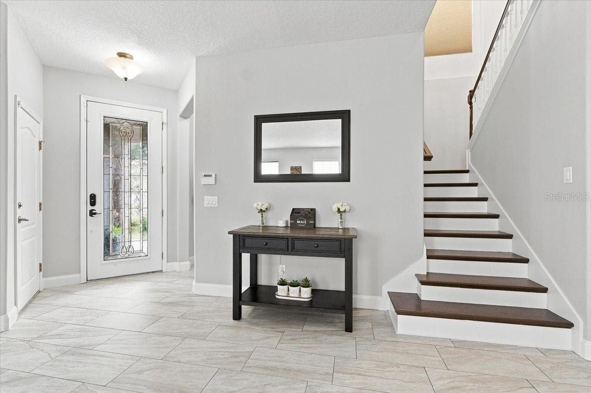 Single Family Residence at 10908 SUBTLE TRAIL DR, RIVERVIEW, photo 3 of 55
