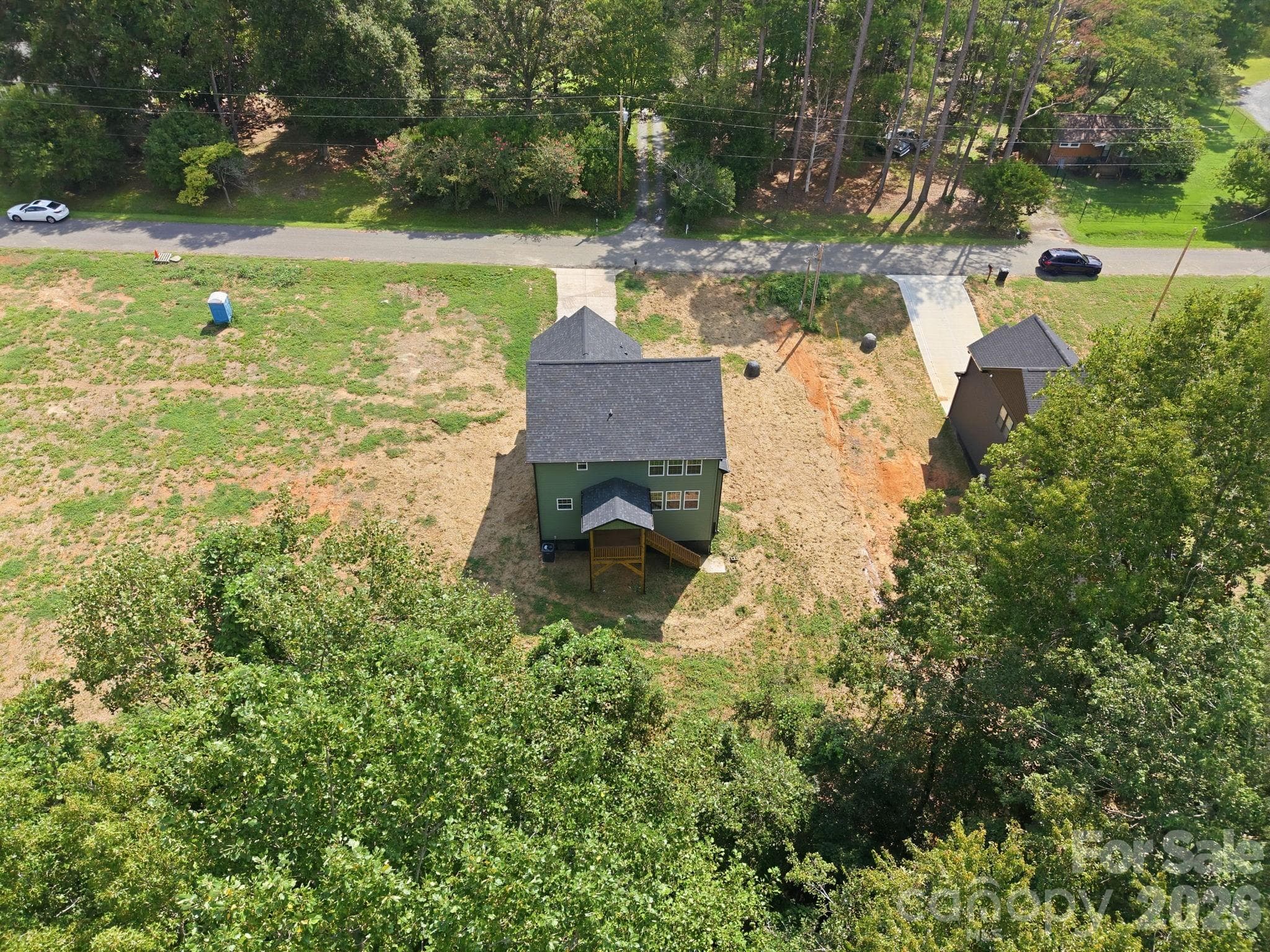 Single Family Residence at 124 McCarver Road, Gastonia, photo 4 of 27