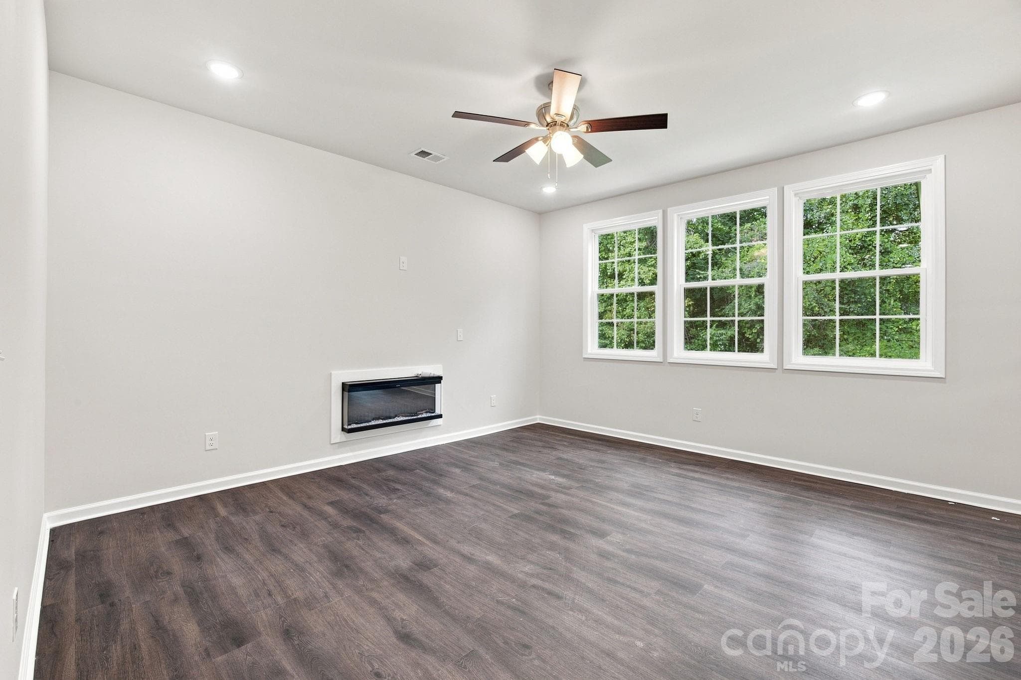 Single Family Residence at 124 McCarver Road, Gastonia, photo 7 of 27