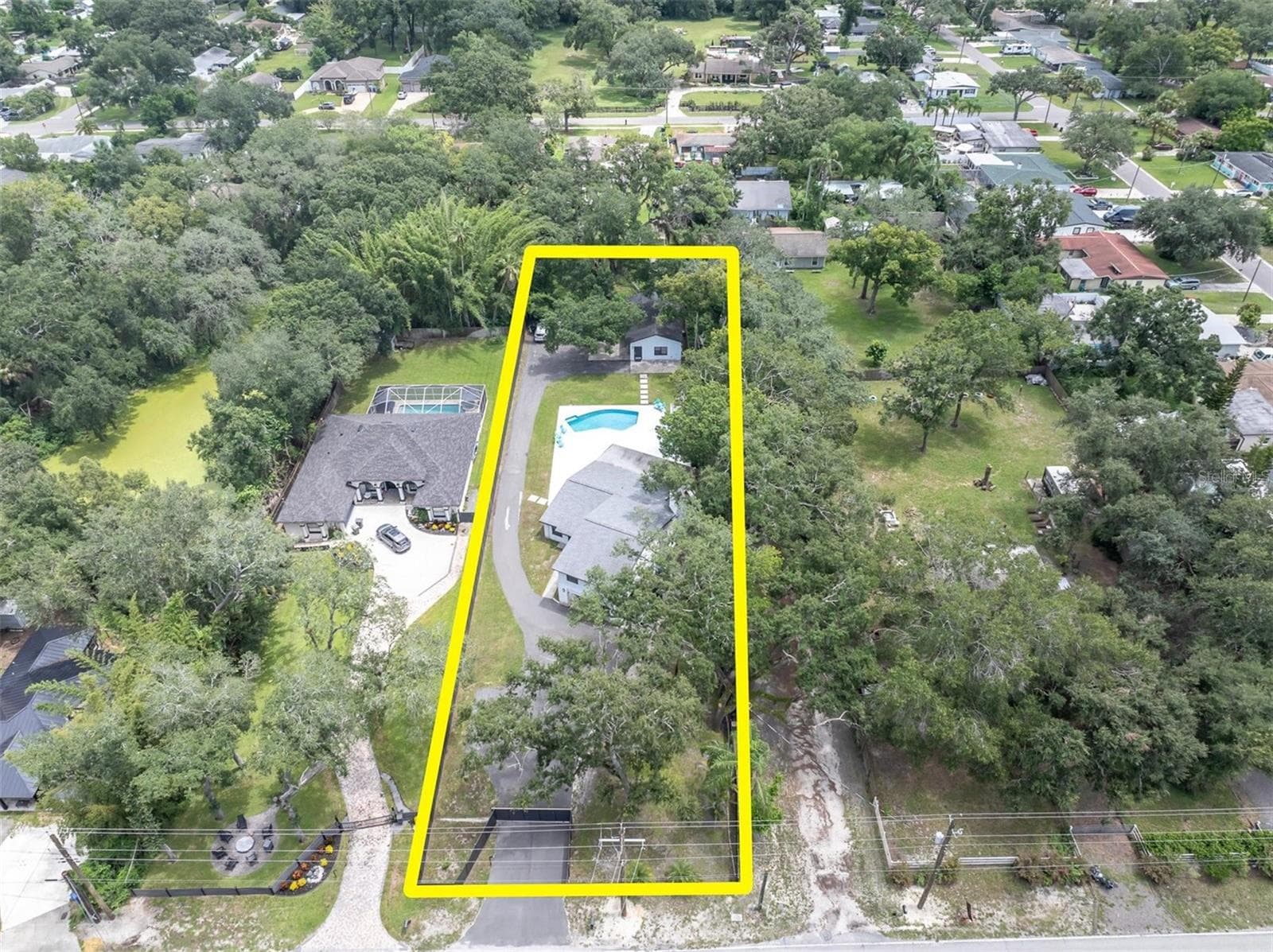 Single Family Residence at 12409 N BOULEVARD, TAMPA, photo 5 of 72