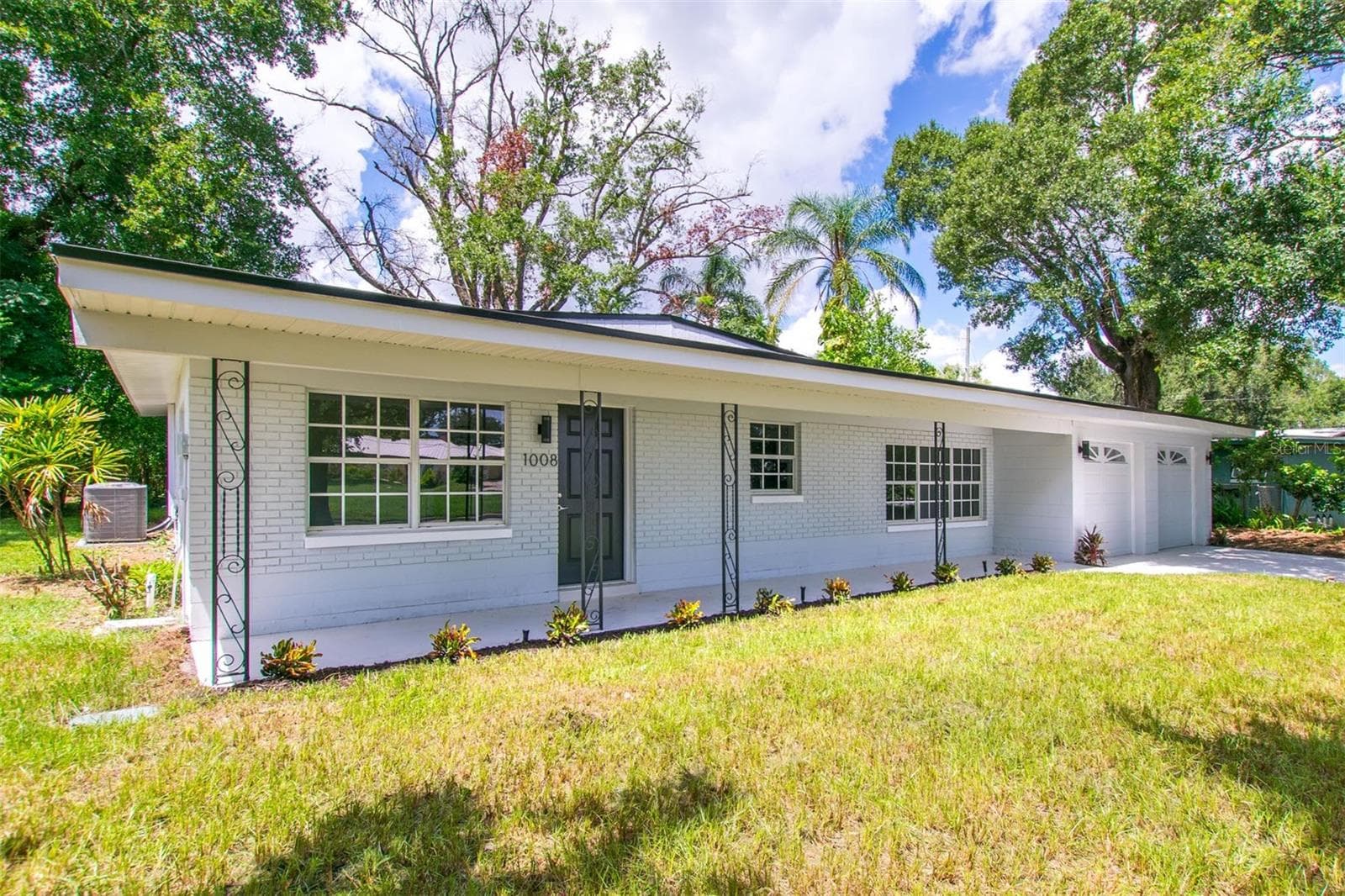 1008 BERWYN RD