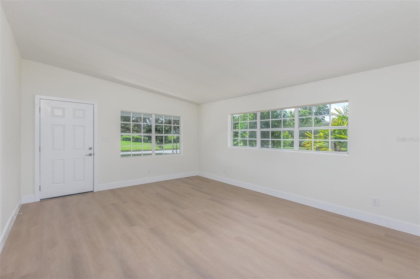 Living Room - 1008 BERWYN RD, ORLANDO