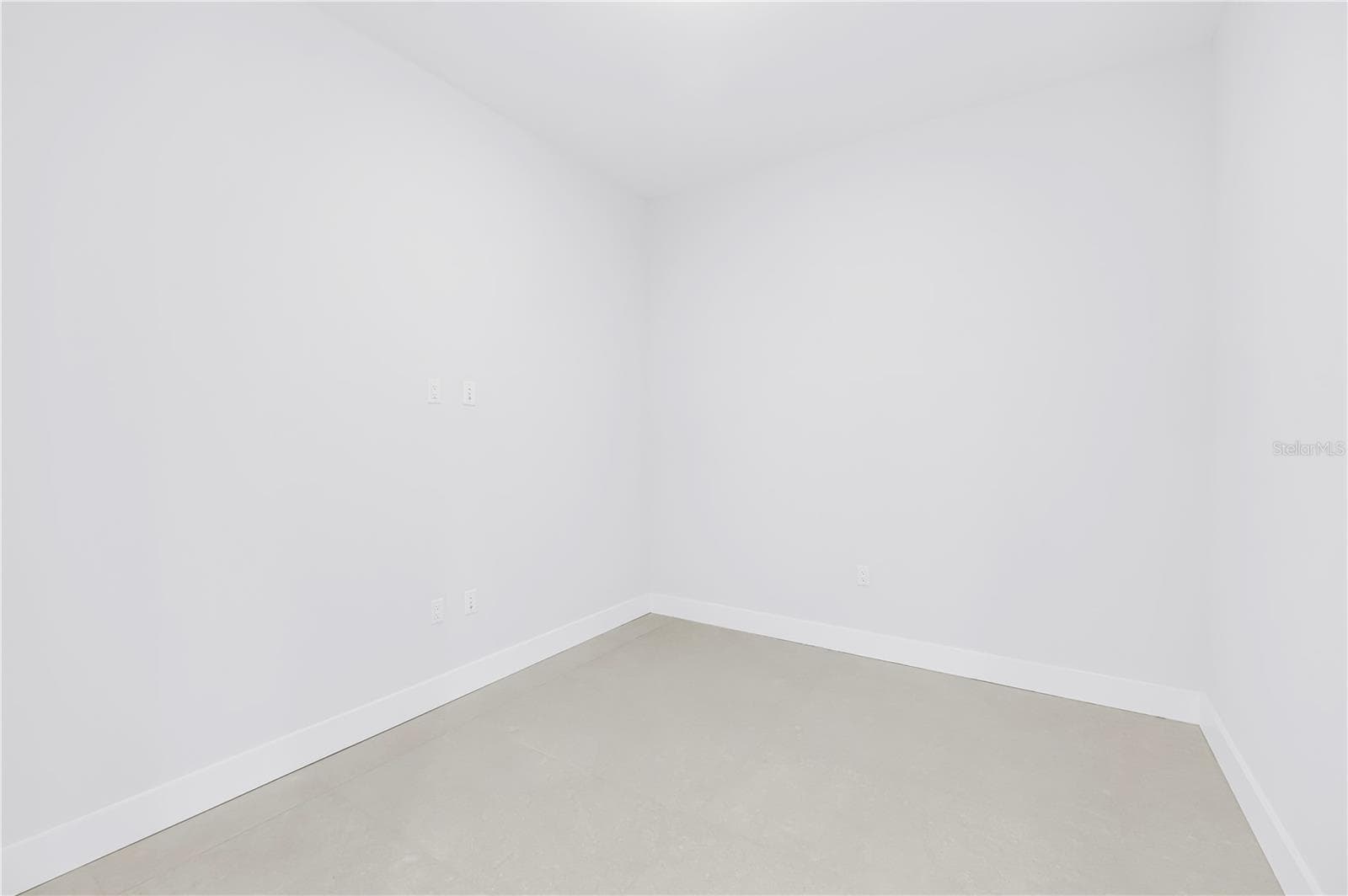 Enclosed Den - Upgrade includes HVAC to Den - 275 1ST AVE S #3704, ST PETERSBURG