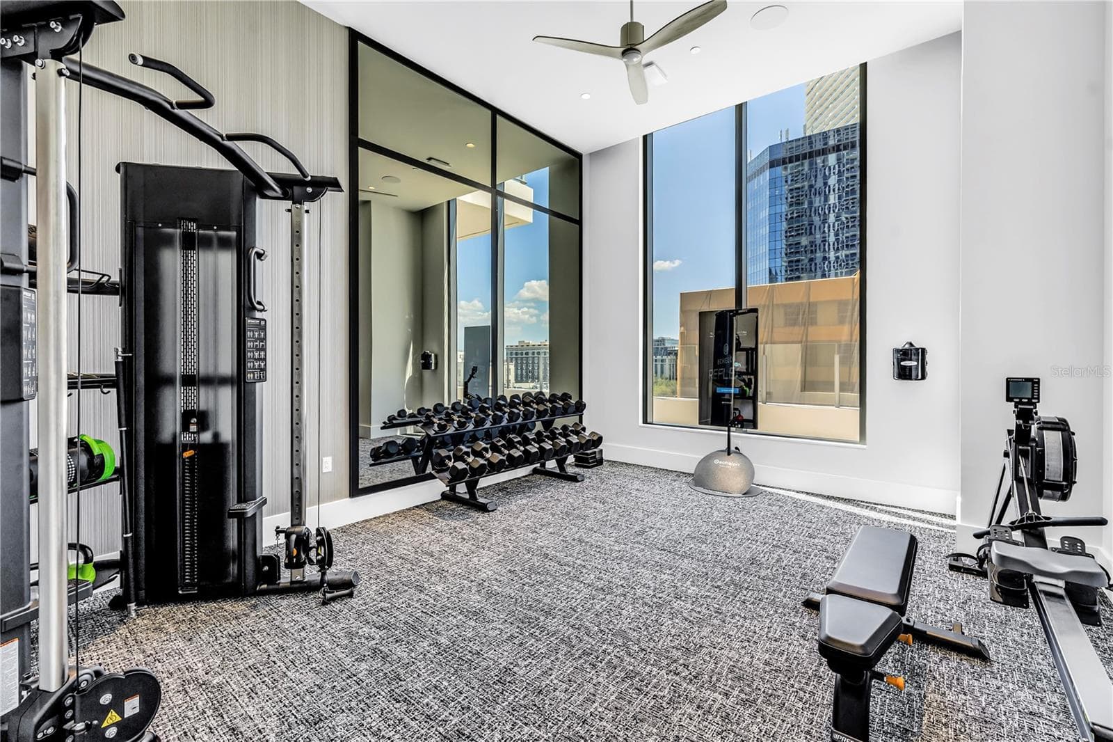 Condominium at 275 1ST AVE S #3704, ST PETERSBURG, photo 58 of 81